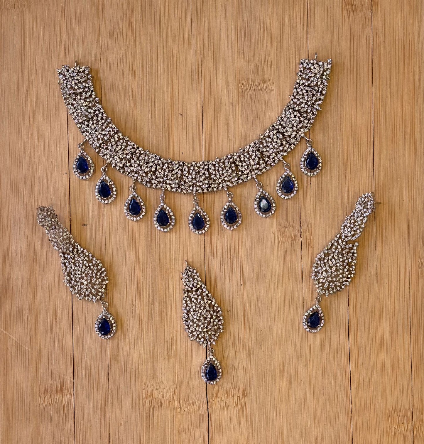 RP Necklace with Earring and Teeka in standard quality